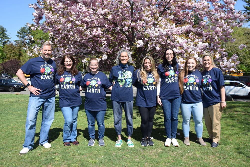 Locust Valley Focuses on the Environment Locust Valley Central School