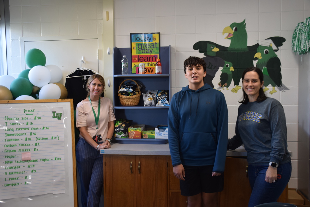 LV Cafe opened on Nov. 7 to provide students a place to get snacks and drinks after school.
