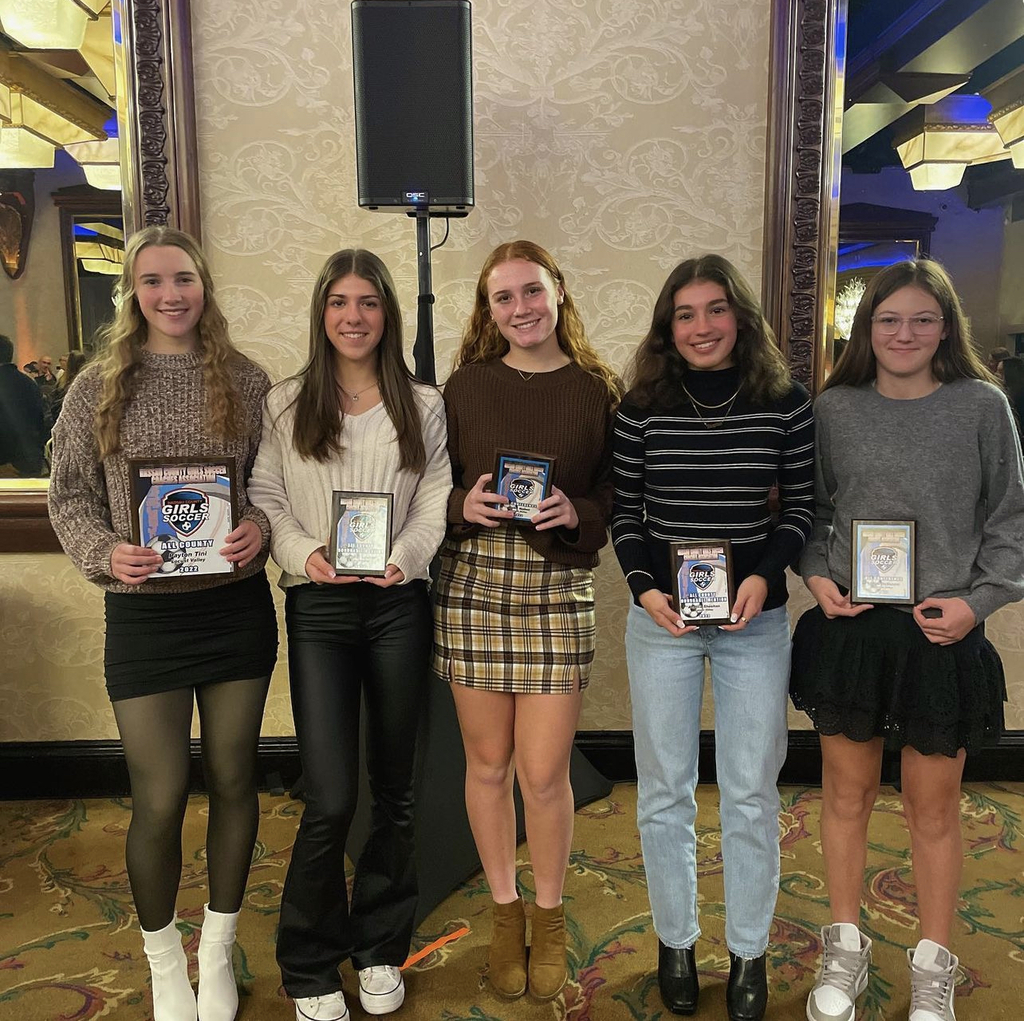 Payton Tini, Heather Loeffler, Katie Nabet, Angelica Sheehan and Lillian DeNatale all took home honors at the NCGSCA awards on Nov. 28.