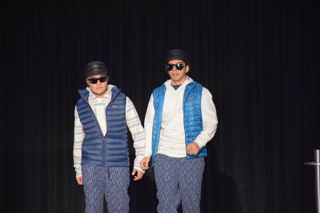 Wilmer Ventura (left) and Edilberto Rivas Cruz (right) show off their threads.