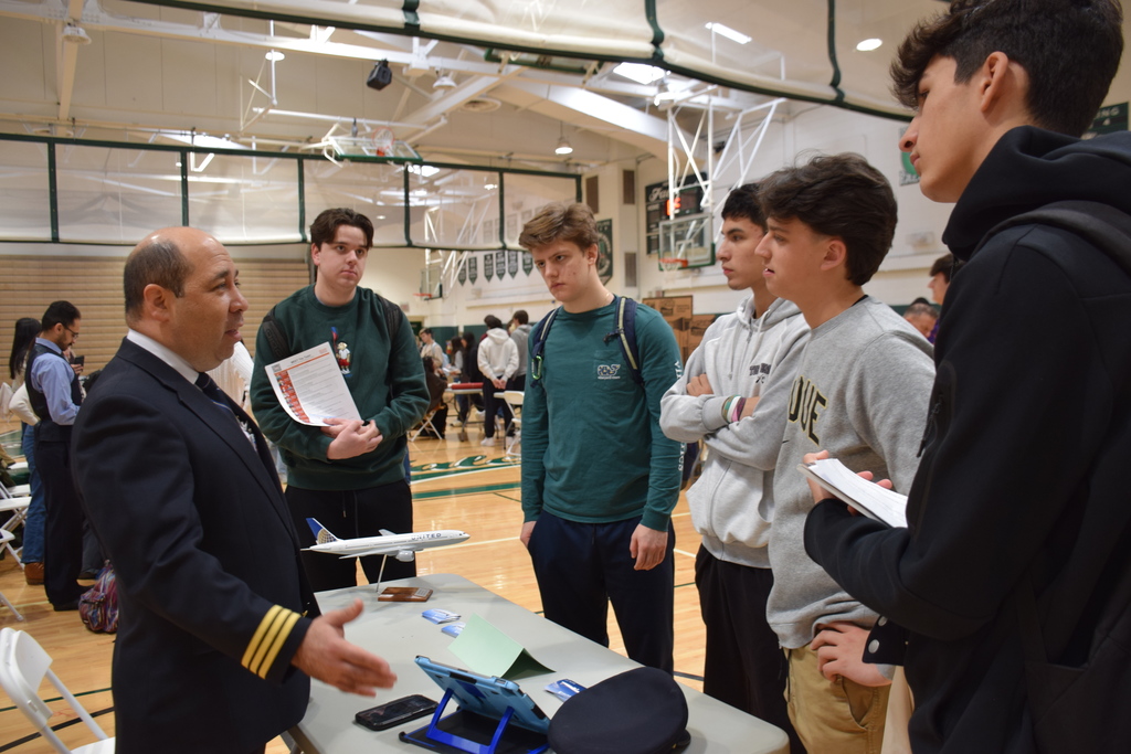 LVHS sophomores and juniors ask questions at the career fair.