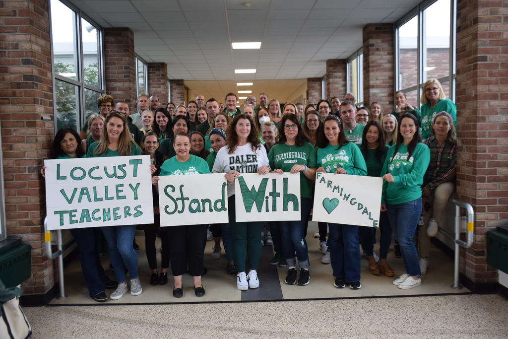 Locust Valley Staff Become Dalers for a Day